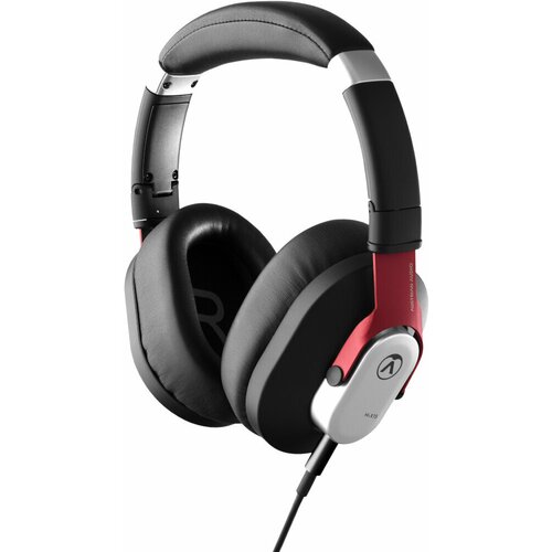 Austrian Audio Hi-X15 slu&amp;scaron;alke Slike