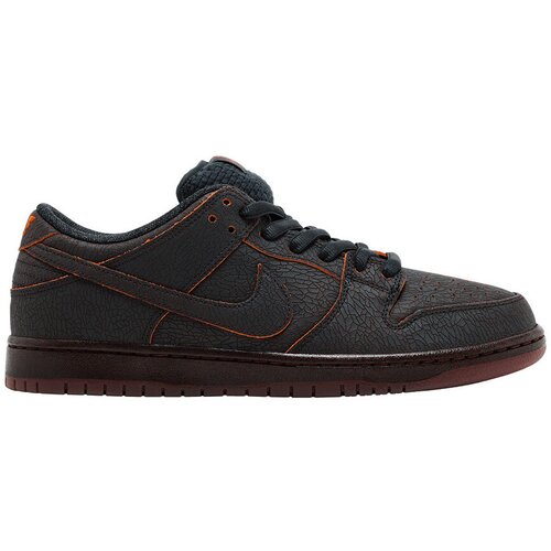 Nike Modne superge Dunk SB Low Krampus Bela Slike