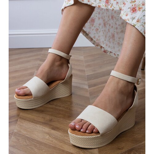 Gemre Beige eco-suede platform sandals Ganra Cene