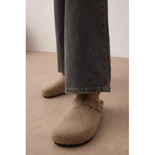 Trendyol Shoes ženske papuče Takss25Te00001, krem Slike