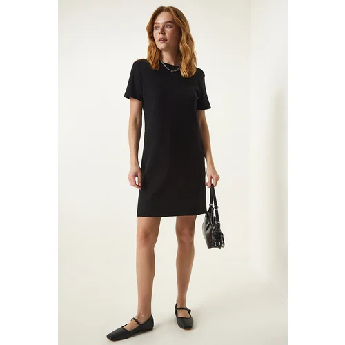  Women's Black Crew Neck Knitted Dress