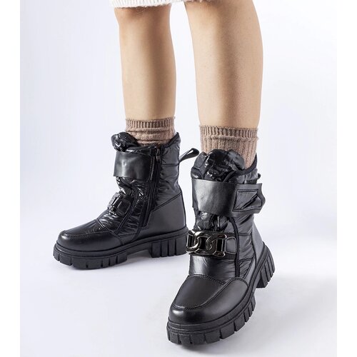 Gemre Black snow boots with decorative Athos buckle Cene