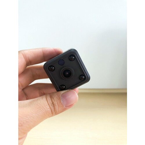 CEL-TEC Cube Cam 33 Mini Tuya Slike
