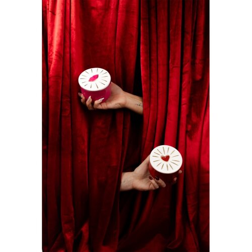 Paddywax Charmed Wild Fig &amp;amp; Rose mirisna svijeća s poklopcem 226 g Slike