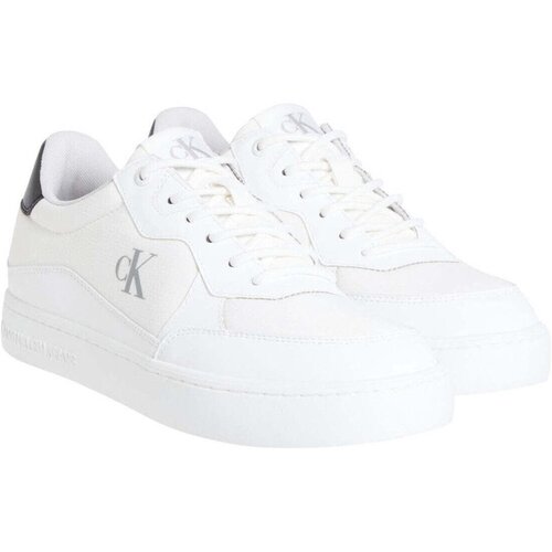 Calvin Klein Jeans Nizke superge - Bela Cene