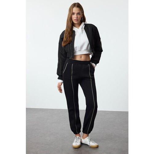 Trendyol Black Contrast Stitched Straight Fit Thick Polar Fleece Knitted Sweatpants Slike