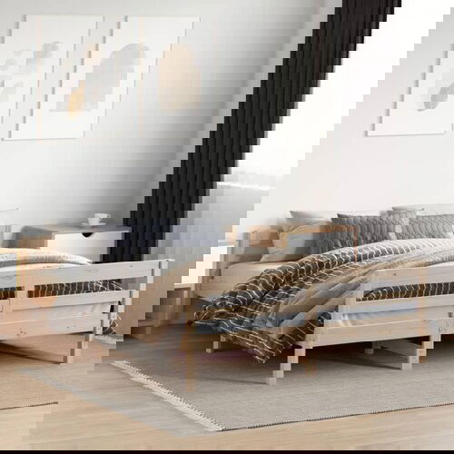 Furnova Posteljni okvir brez vzmetnice 140x200 cm trdna borovina, (21937552) Slike