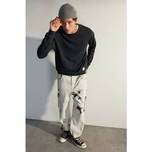 Trendyol Limited Edition Anthracite Men's Basic Relaxed Fit Sweatshirt with an Old/Faded Effect 100% Cotton.