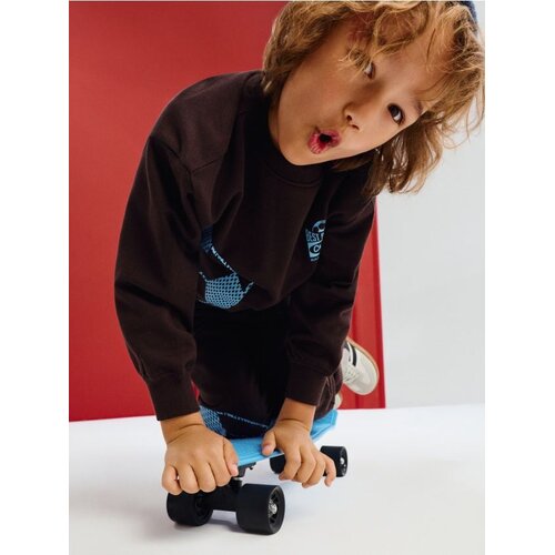 Sinsay Komplet: majica i hlače s nogometnim motivom Cijene