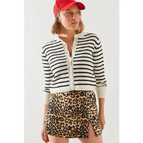 Bianco Lucci Striped Sweater