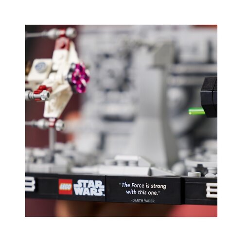 Lego ® star wars diorama jarka na zvezdi smrti™ - 75329 Cene