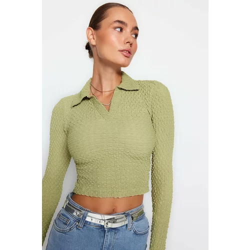 Trendyol Green Premium Textured Fabric Polo Neck Knitted Blouse with Fitted/Simple Crop