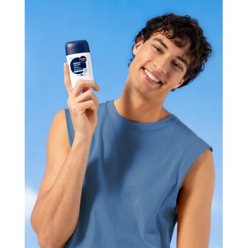 Nivea MEN Derma Control Defend trdi antiperspirant za mo&amp;scaron;ke 50 ml Slike