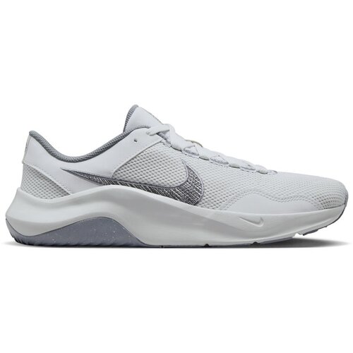 Nike Športni čevelj 'Legend Essential 3' siva / črna / bela Cene