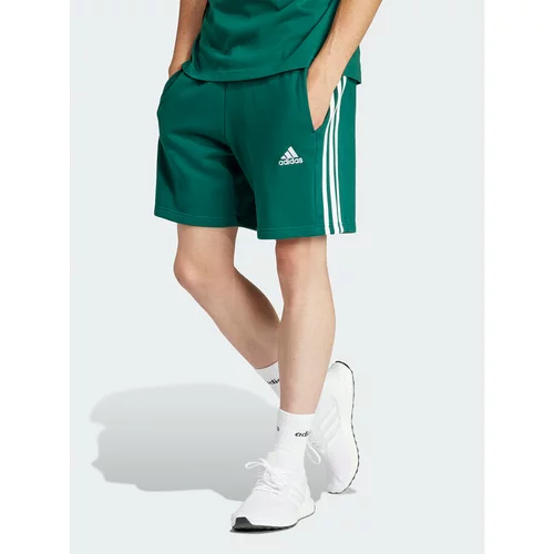 Adidas Športne kratke hlače Essentials French Terry 3-Stripes IS1342 Zelena Regular Fit