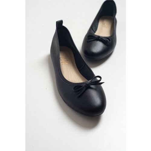 LuviShoes 01 Women's Black Skin Flat Shoes Slike