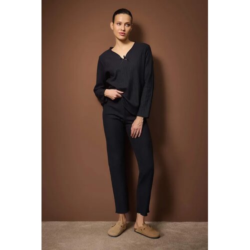TRENDYOLMILLA Ženski set pidžame Thmaw26Pt00214, Crni Cene