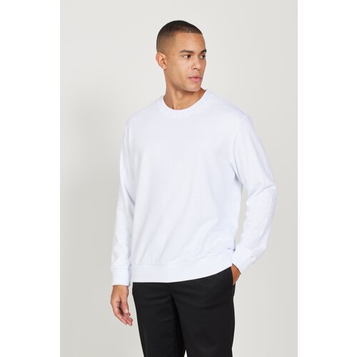 AC&Co / Altınyıldız Classics Men's White Oversize Fit Loose Fit Cotton Fleece Inner 3 Thread Crew Neck Sweatshirt Slike