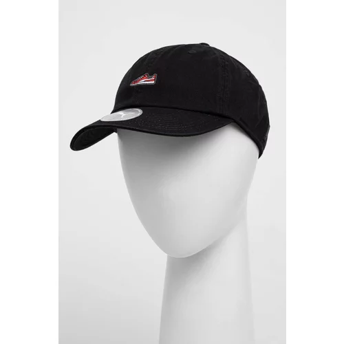 Puma Bombažna bejzbolska kapa črna barva