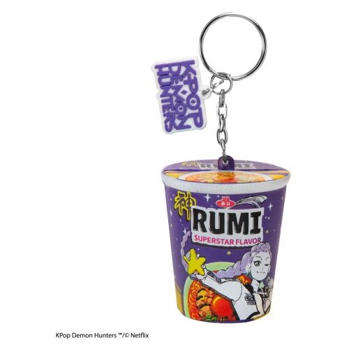 Fame Bros. Ltd CINEREPLICAS: KPOP DEMON HUNTERS - RUMI SUPERSTAR FLAVOR NOODLES obesek Cene