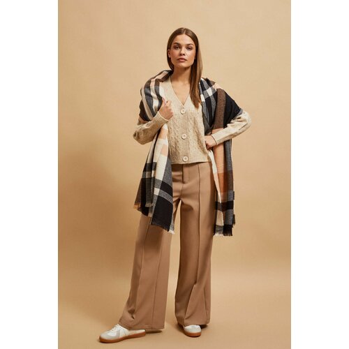 Marisse Peach Checkered Scarf Cijene
