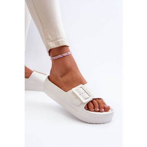 Big Star Women's Big Star Foam Platform Slippers with Buckle White Cene