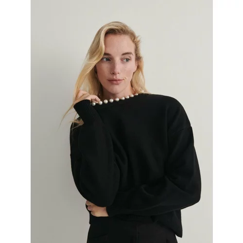 Reserved pulover z okrasnimi bisernimi perlicami - črna