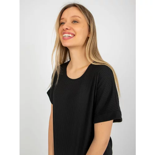 Fashion Hunters Black ribbed oversized blouse with short sleeves