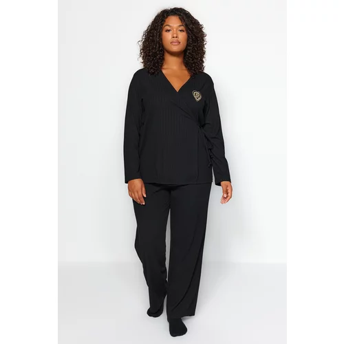 Trendyol Curve Black Embroidery Detailed Knitted Pajamas Set