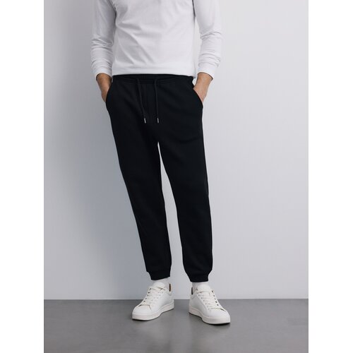 Reserved Regular fit donji dio trenirke - crno Cene