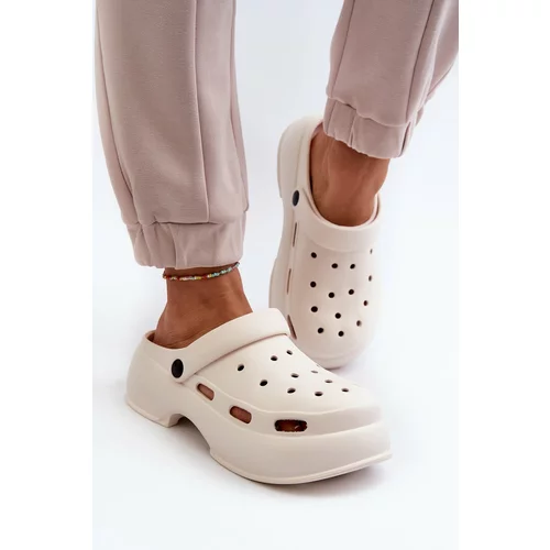 Kesi Women's foam slippers with solid soles white Danollia