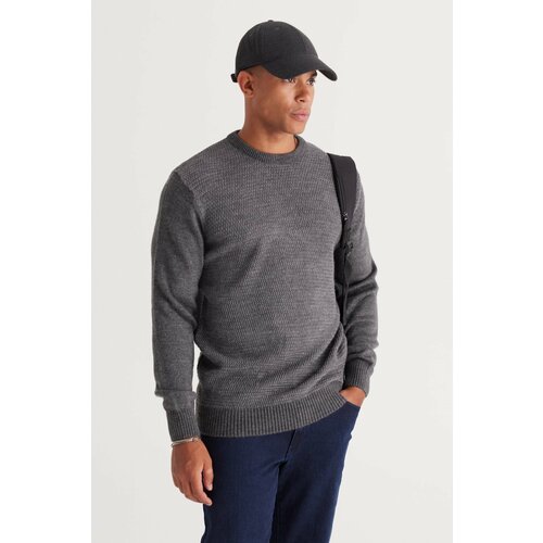 AC&Co / Altınyıldız Classics Men's Anthracite-gray Melange Standard Fit Normal Cut Crew Neck Honeycomb Patterned Knitwear Sweater. Slike