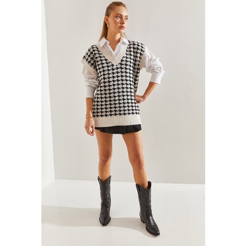 Bianco Lucci Women's Houndstooth Patterned V-Neck Sweater Slike