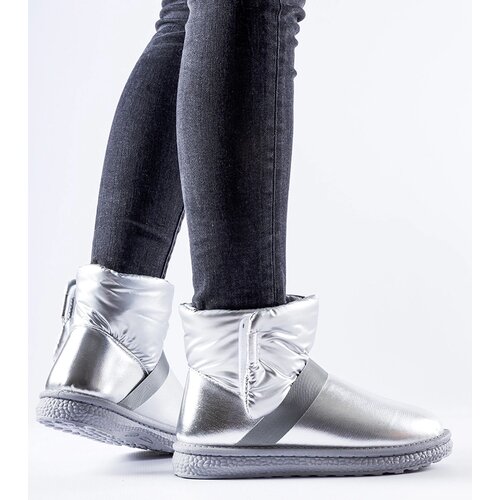 Gemre Silver Shimmering Short Snow Boots Delaune Cene