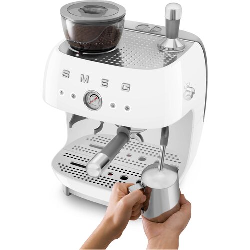 Smeg EGF03WHEU Aparat za kavu 50-ih s za integriranom mlincem kavu Bijeli Slike