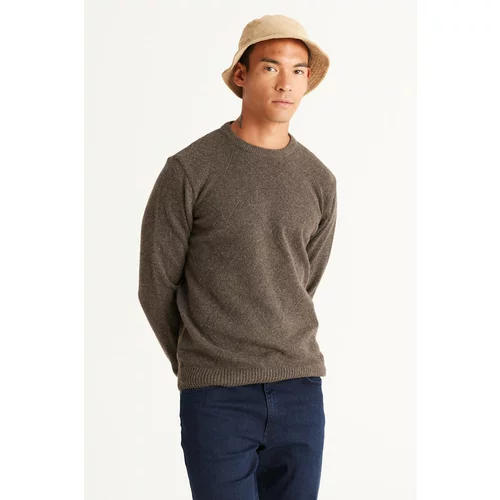 AC&Co / Altınyıldız Classics Men's Brown Standard Fit Normal Cut Crew Neck Jacquard Wool Knitwear Sweater.