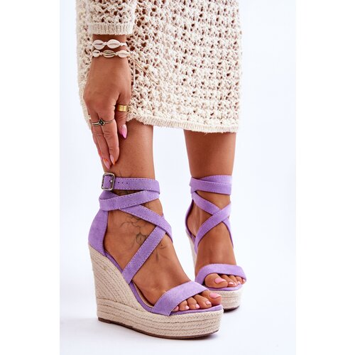 Kesi Comfortable sandals on a high wedge of Lemira purple Slike