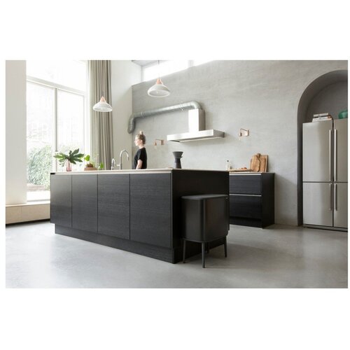 Brabantia Bo Touch Bin 3x11 litrov s tremi vložki iz umetne mase - Matt Black Slike