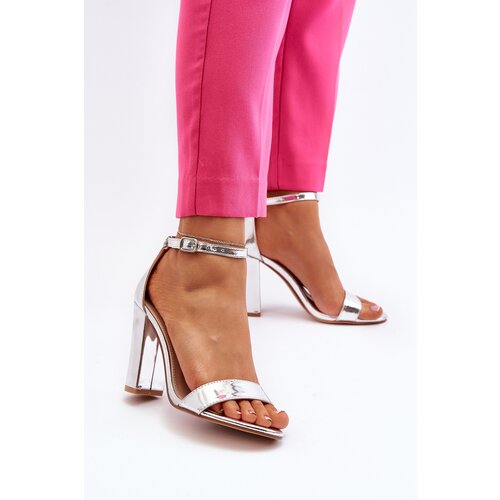 Boto FD1 Silver sandals on a heel Thakko Slike