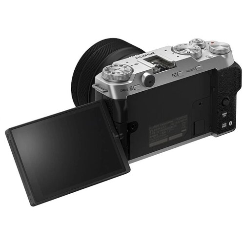 Fujifilm X-M5 15-45 Silver Slike