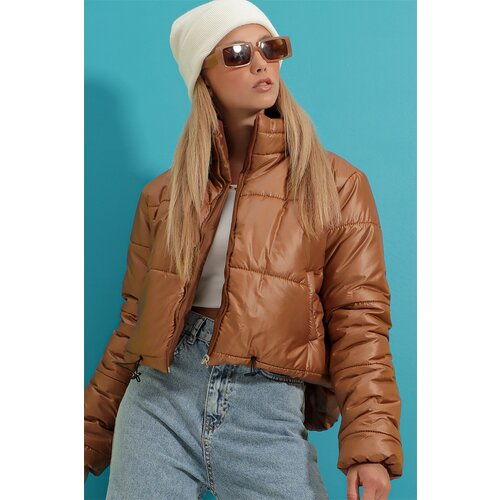 Trend Alaçatı Stili Women's Taba Stand Collar Double Pockets Elastic Waist Inflatable Puffer Coat Cene