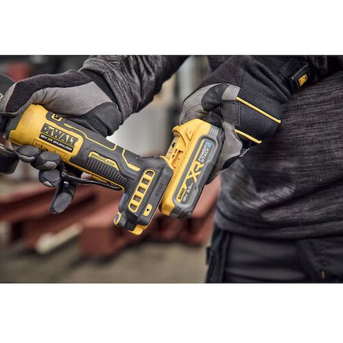 Dewalt DCG404NT akumulatorska ugaona brusilica 18V, 125mm, bodygrip dr&amp;scaron;ka (solo alat u tstak koferu) Slike