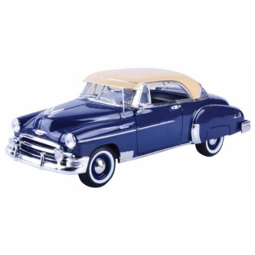 Nn metalni auto 1:18 1950 chevy bel air Slike