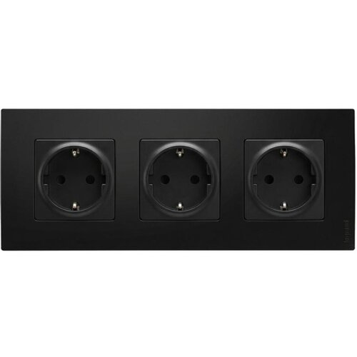 Legrand Trostruka kućna utičnica SCHUKO 250V/16A NILOE crna Slike