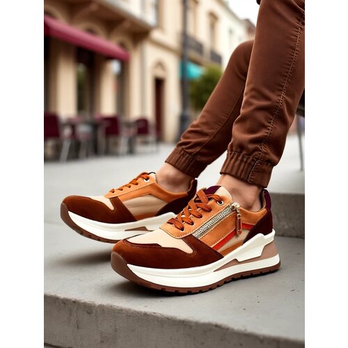 Resti Women's sports shoes with a hidden wedge Bessase Cene