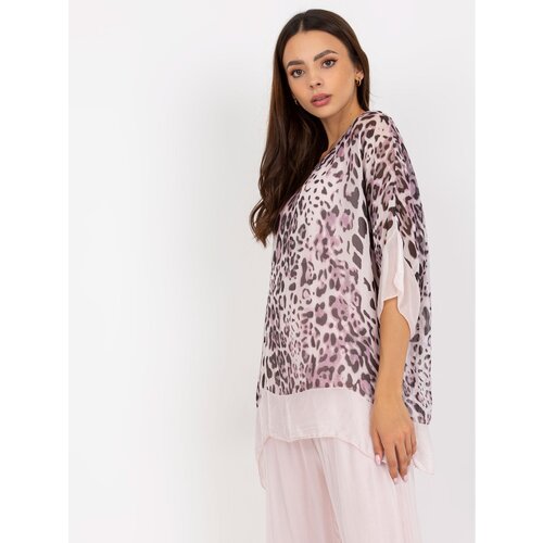 Fashion Hunters Light pink loose blouse with a print and 3/4 sleeves Slike
