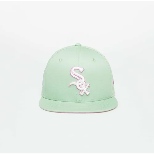 New Era Chicago White Sox Pastel Patch 9FIFTY Snapback Cap Green Fig/ Optic White