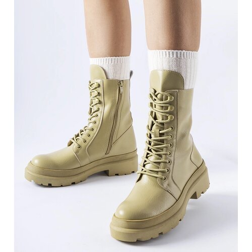 Gemre Green flat boots with protector Zacharie Cene
