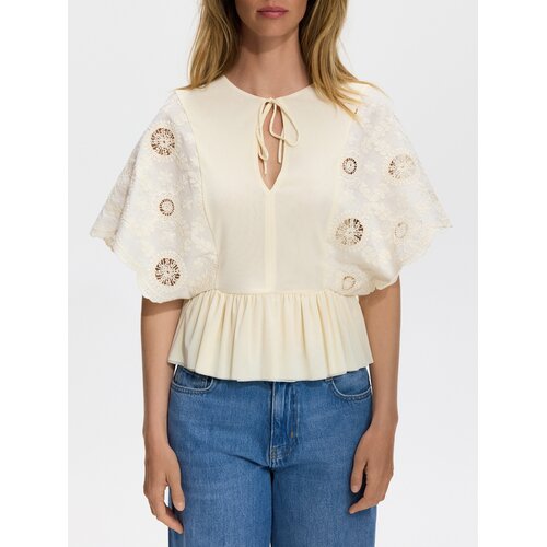 Reserved Bluza s perforiranim vezom - bijela Cijene