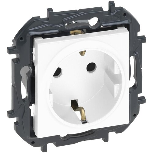 Legrand Kućna SCHUKO utičnica 250V/16A NILOE STEP bela Cene